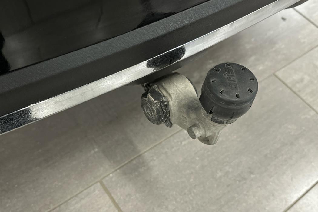 MERCEDES-BENZ GLC 2017