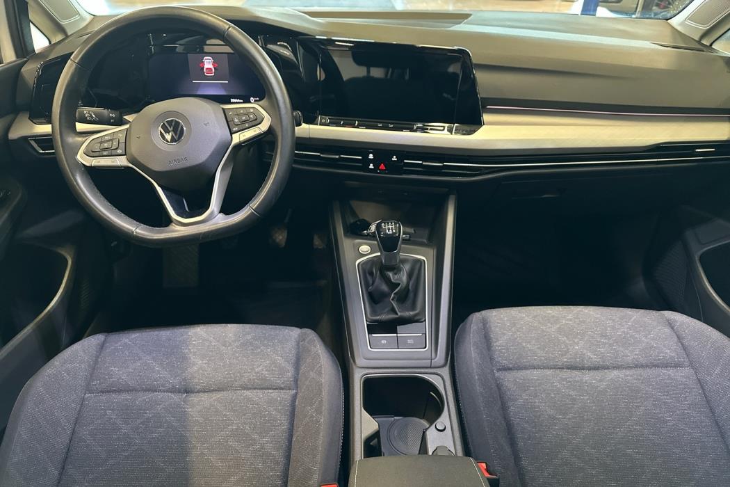 VOLKSWAGEN Golf 2022