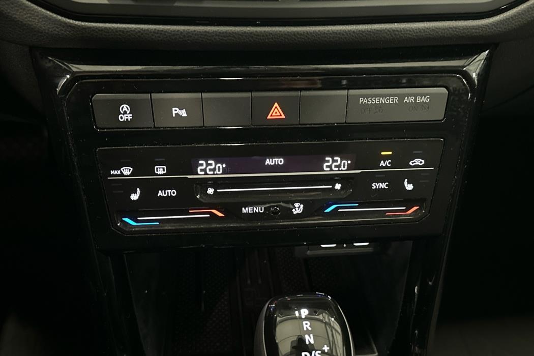 VOLKSWAGEN T-Cross 2025