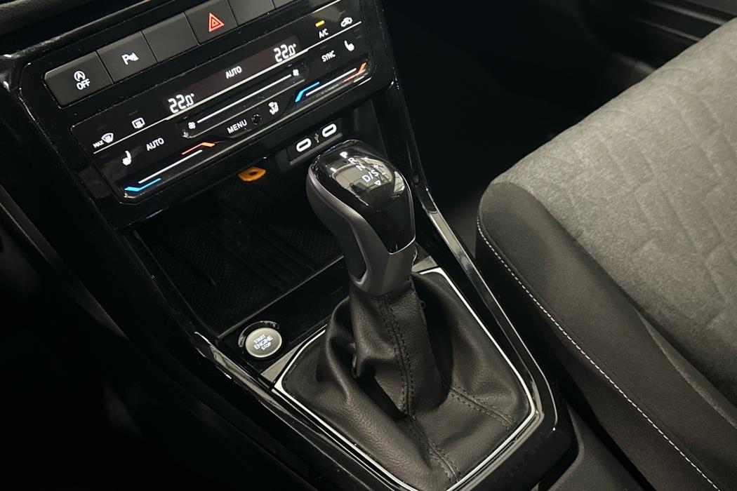 VOLKSWAGEN T-Cross 2025