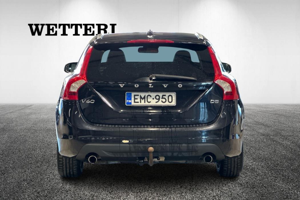 VOLVO V60 2012