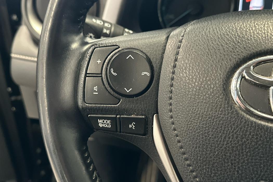 TOYOTA RAV4 2018