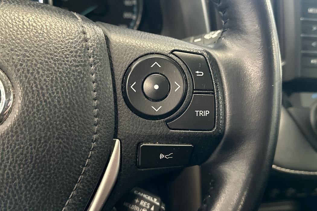 TOYOTA RAV4 2018