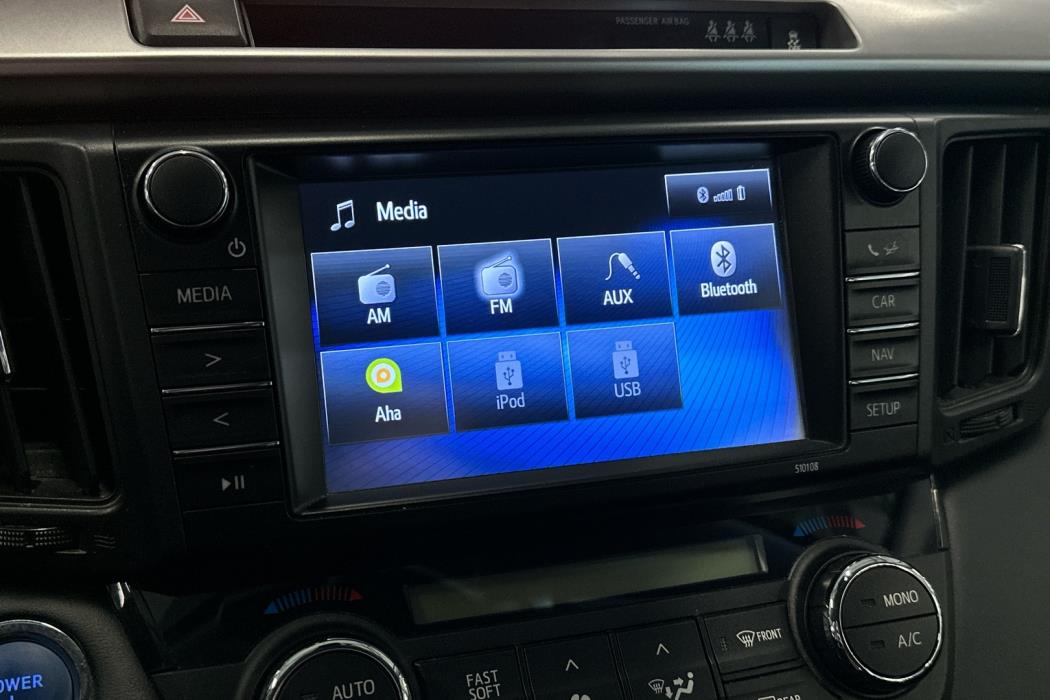 TOYOTA RAV4 2018