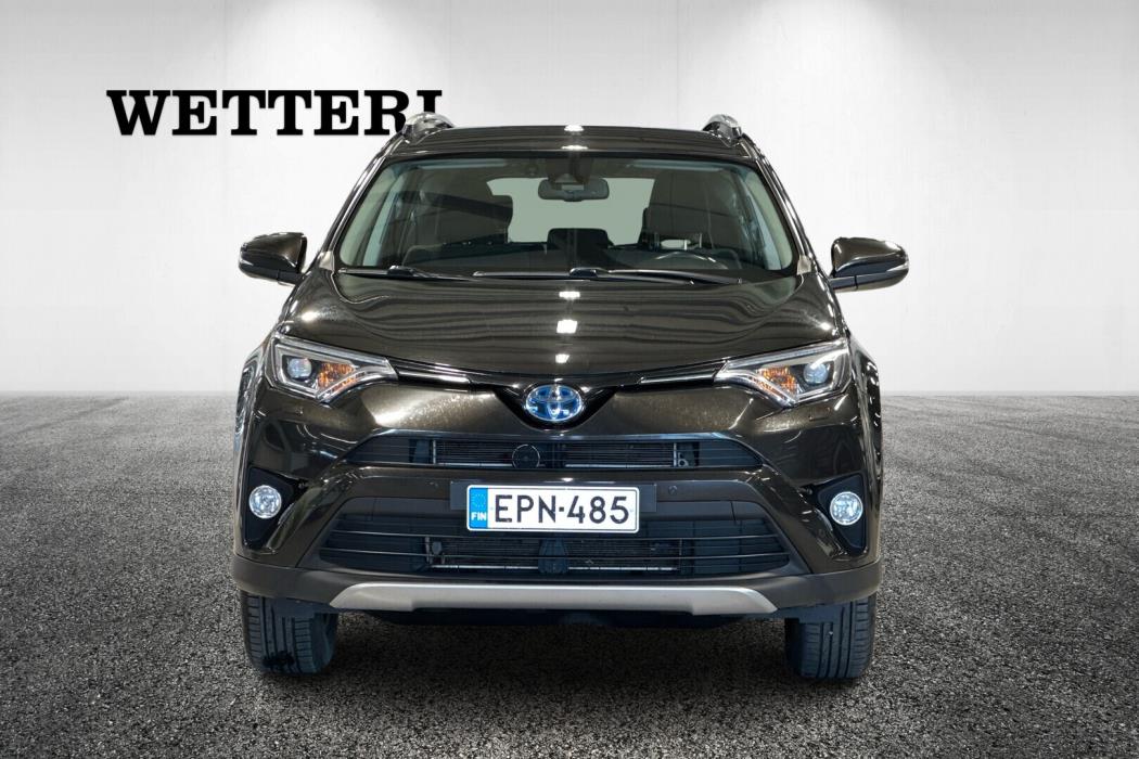 TOYOTA RAV4 2018