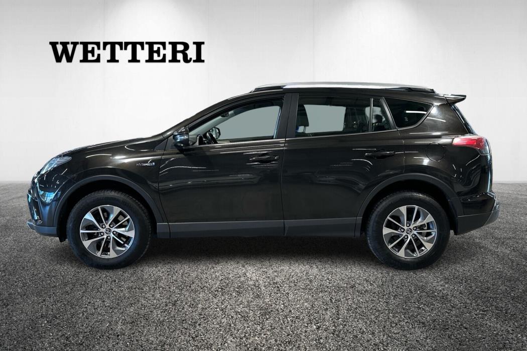 TOYOTA RAV4 2018