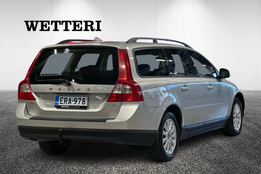 VOLVO V70 2009