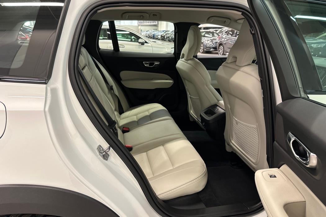 VOLVO V60 Cross Country 2020