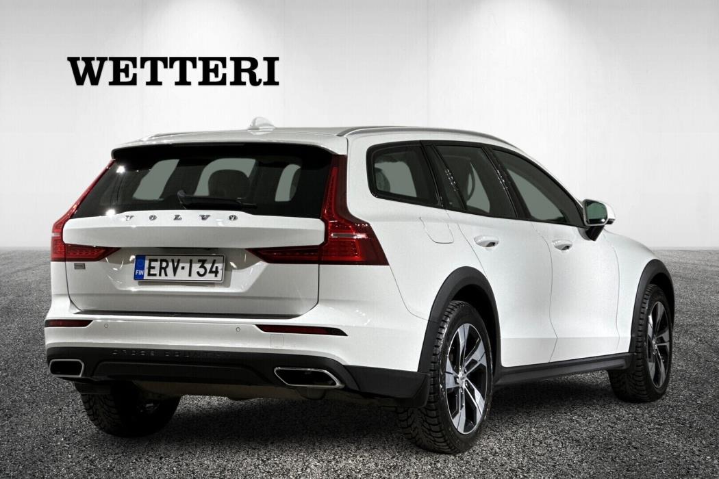 VOLVO V60 Cross Country 2020