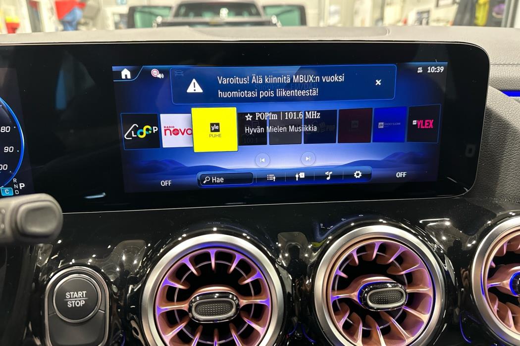 MERCEDES-BENZ EQA 2025