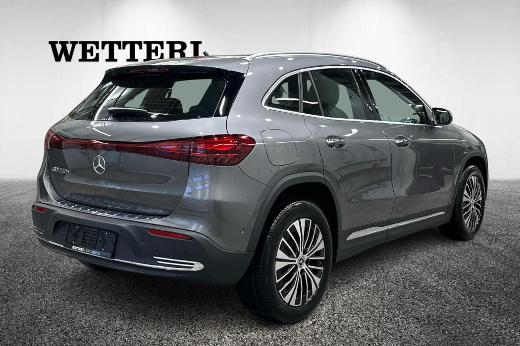 MERCEDES-BENZ EQA 2025