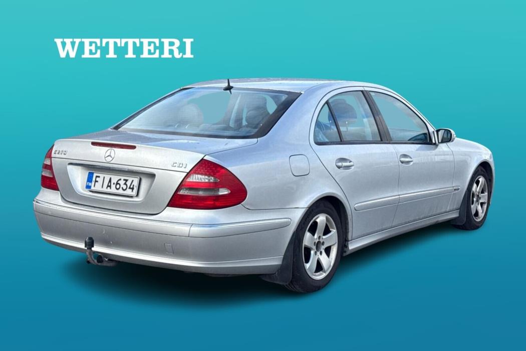 MERCEDES-BENZ E 2002