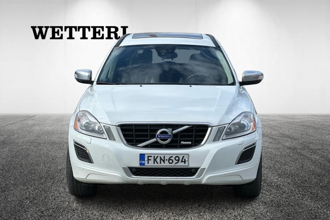 VOLVO XC60 2011