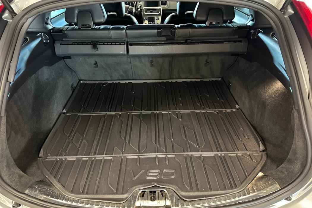 VOLVO V60 2014
