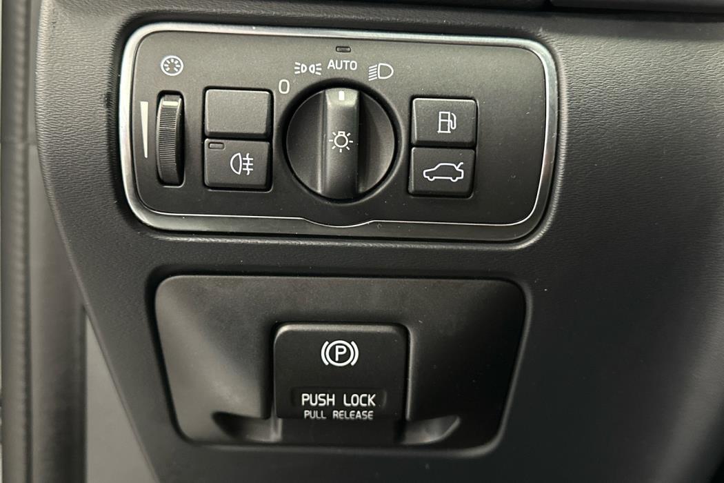 VOLVO V60 2014