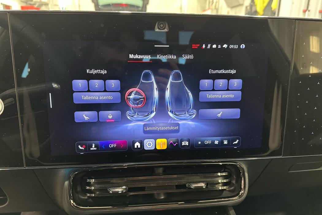 MERCEDES-BENZ CLA 2025