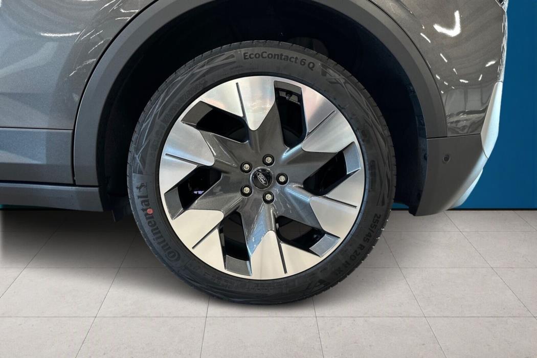 FORD EXPLORER 2026