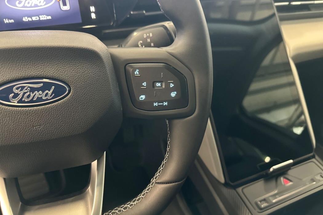 FORD EXPLORER 2026