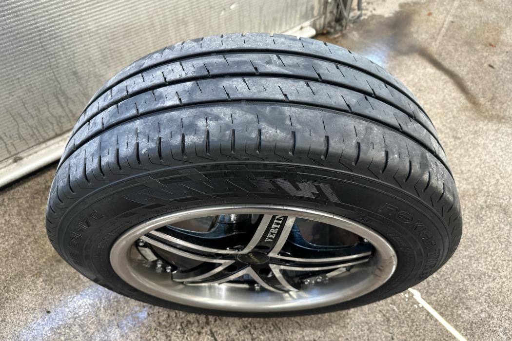 VOLKSWAGEN Transporter 2016