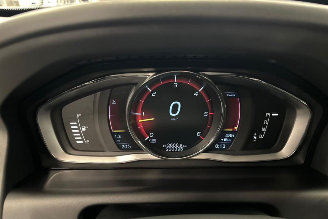 VOLVO XC60 2016