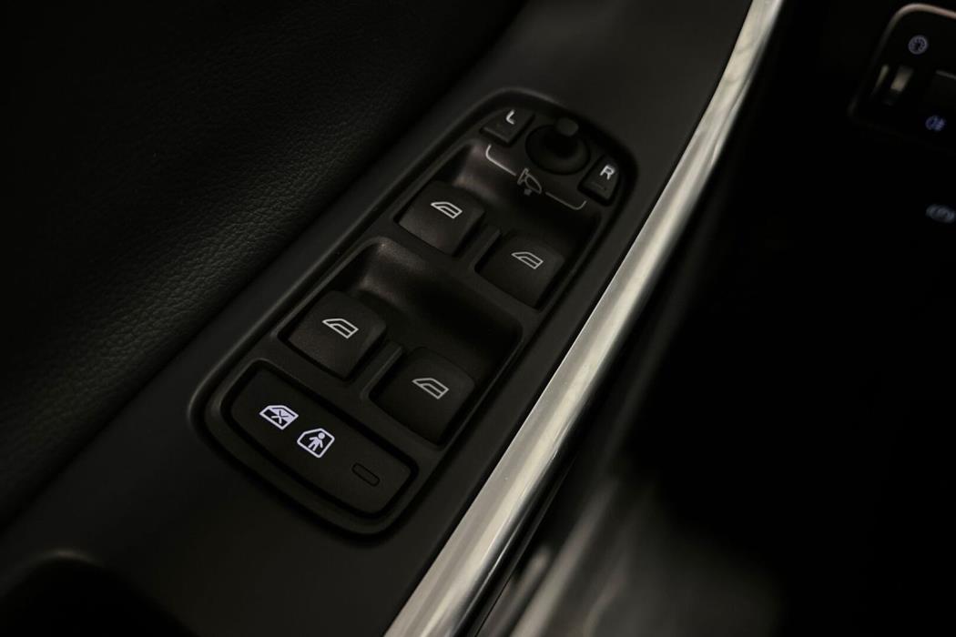 VOLVO XC60 2016