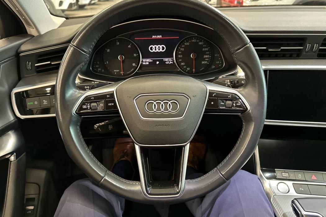 AUDI A6 2020