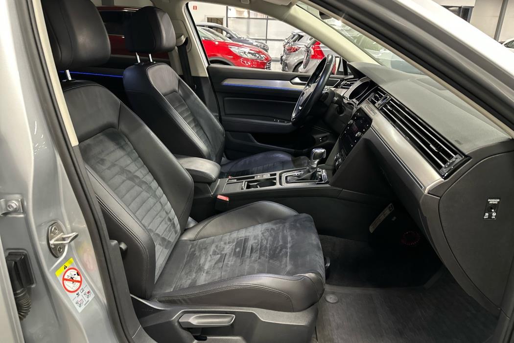 VOLKSWAGEN Passat 2018