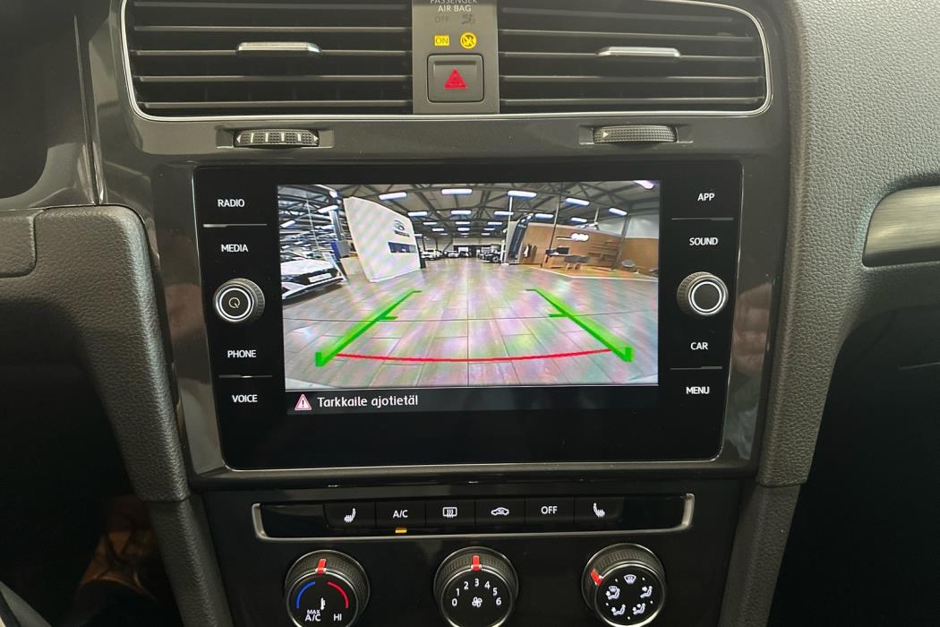 VOLKSWAGEN Golf 2019