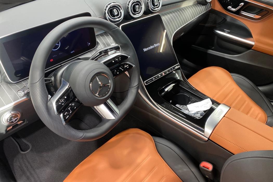 MERCEDES-BENZ C 2022