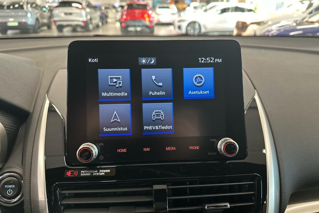 MITSUBISHI Eclipse Cross 2024