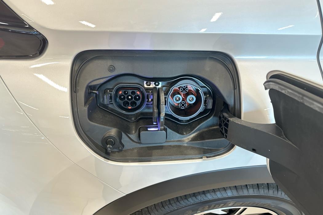 MITSUBISHI Eclipse Cross 2024