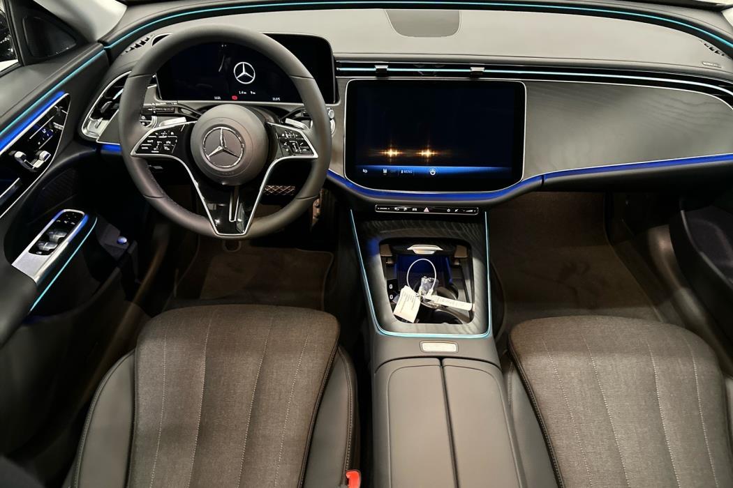 MERCEDES-BENZ E 2025