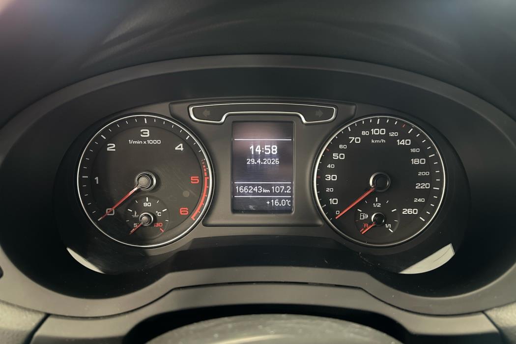 AUDI Q3 2014