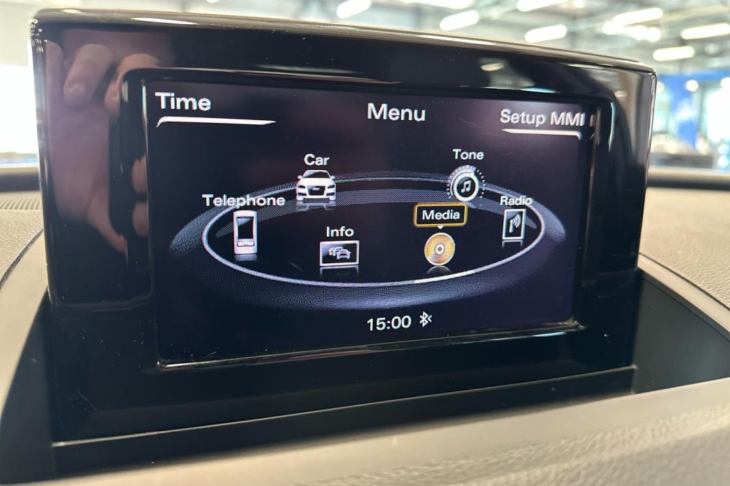 AUDI Q3 2014