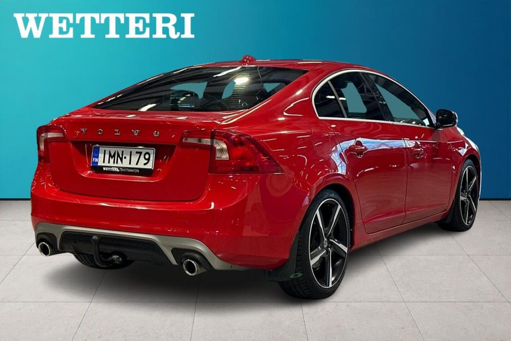 VOLVO S60 2016
