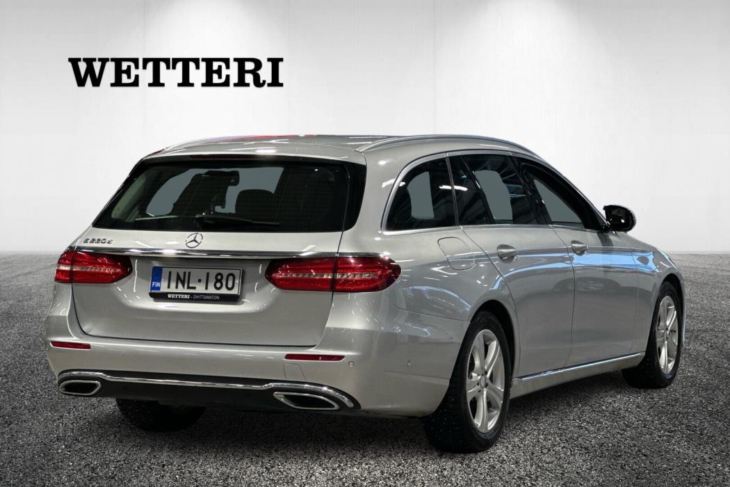 MERCEDES-BENZ E 2017