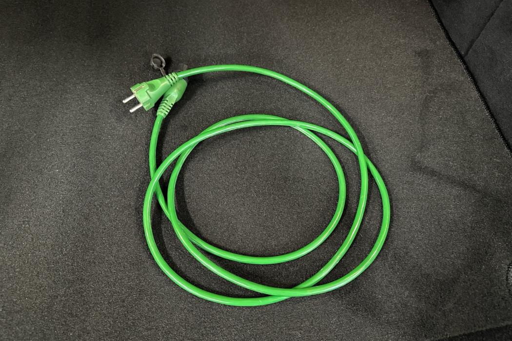 MERCEDES-BENZ E 2017