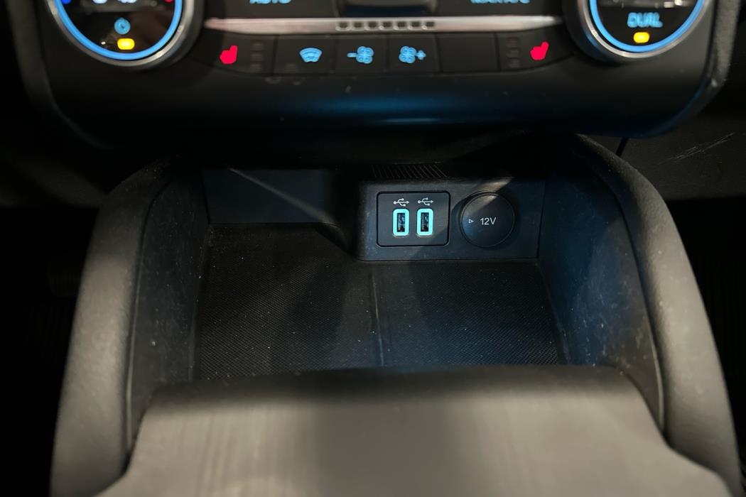 FORD Kuga 2022