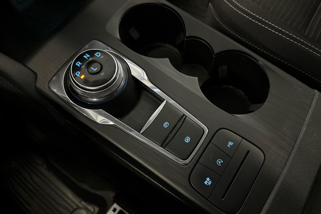 FORD Kuga 2022