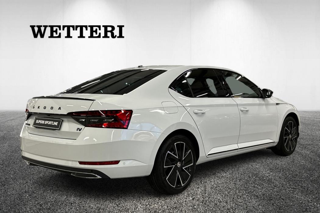 SKODA Superb 2025