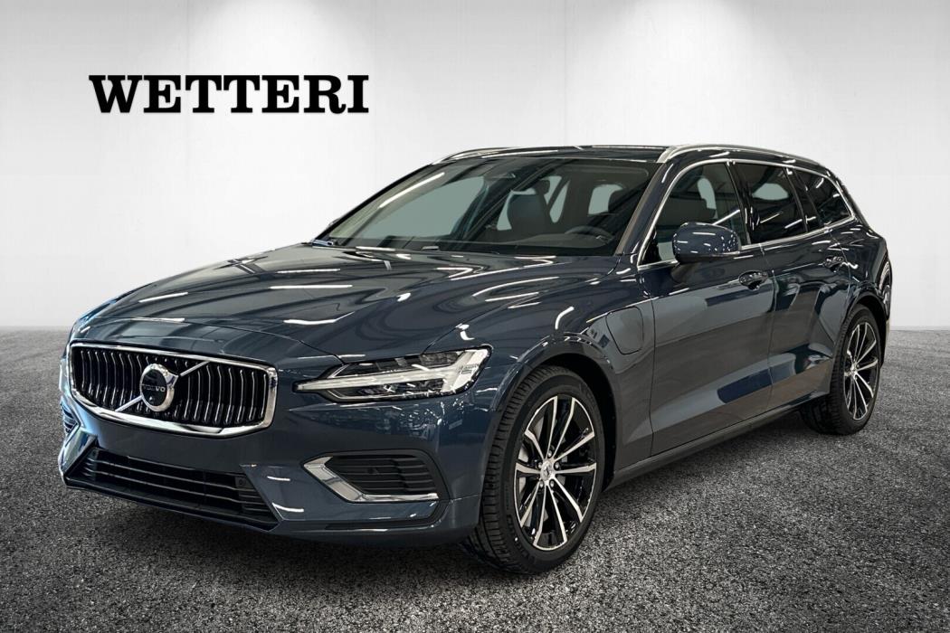 VOLVO V60 2025