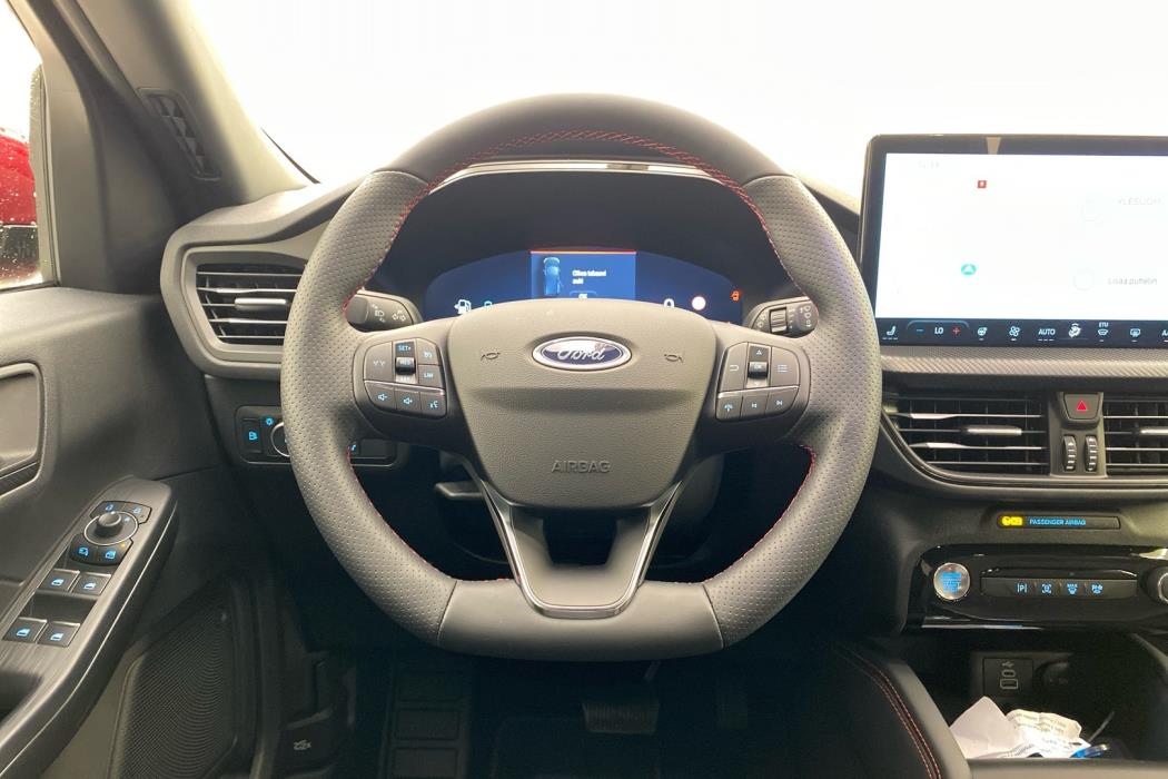 FORD Kuga 2025