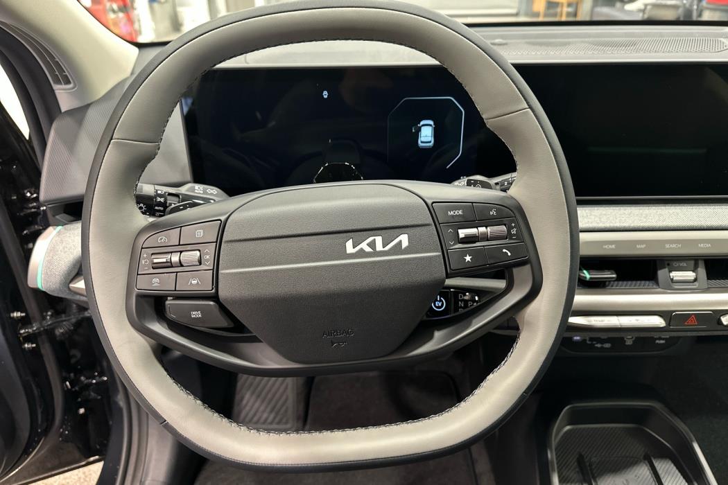 KIA EV4 2026