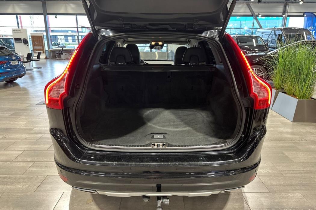 VOLVO XC60 2016