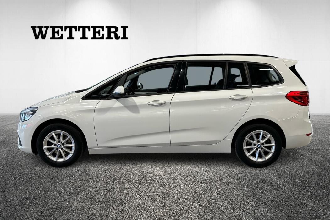 BMW 216 2016