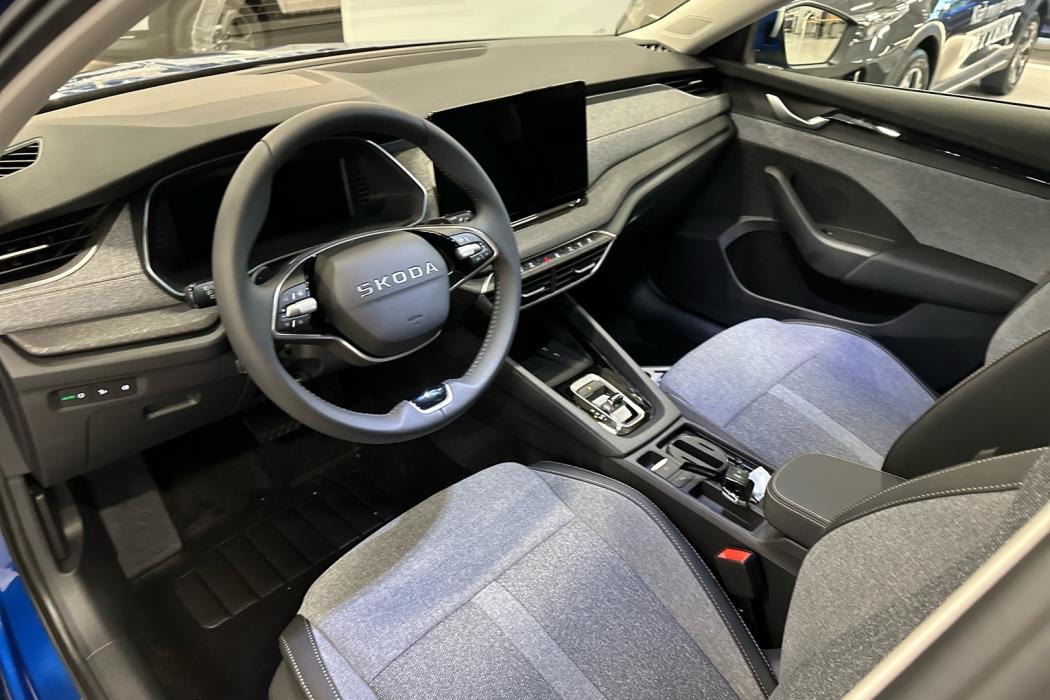 SKODA Octavia 2025
