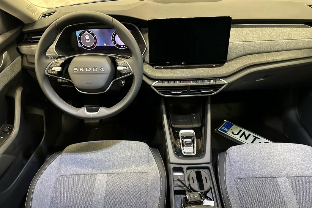 SKODA Octavia 2025