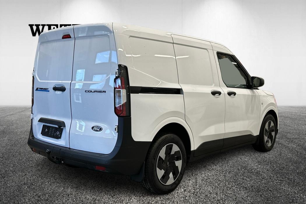 FORD Transit Courier 2025