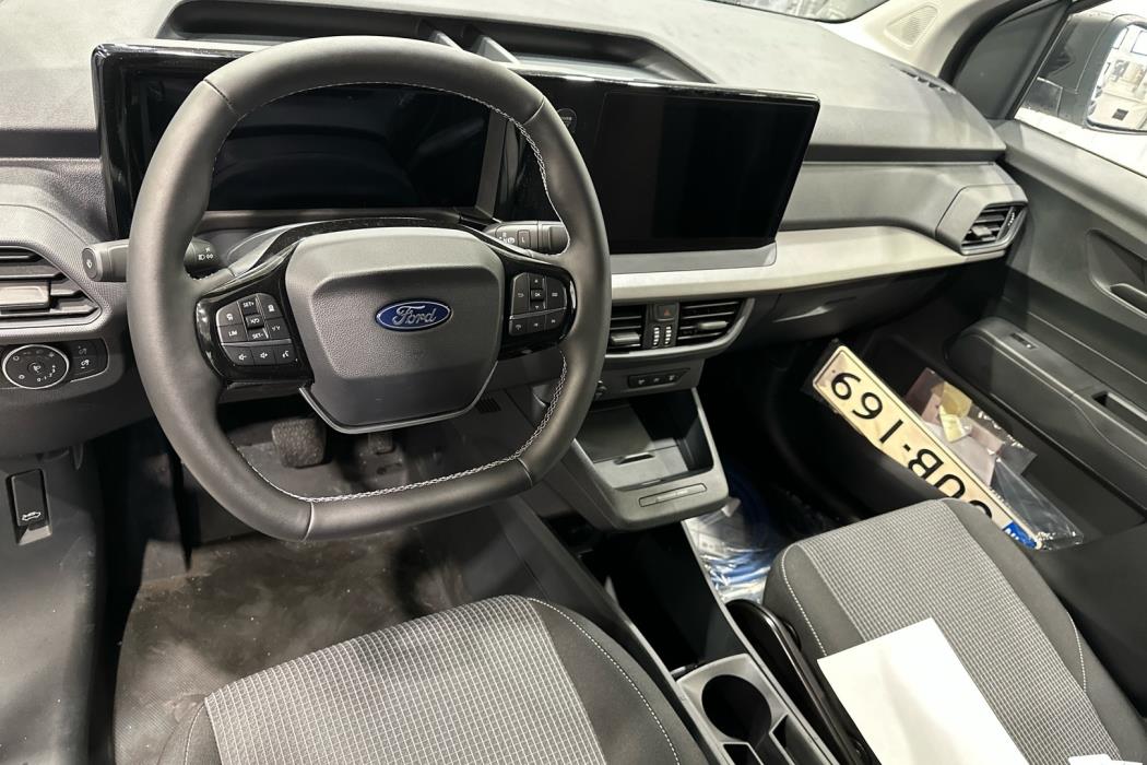 FORD Transit Courier 2025