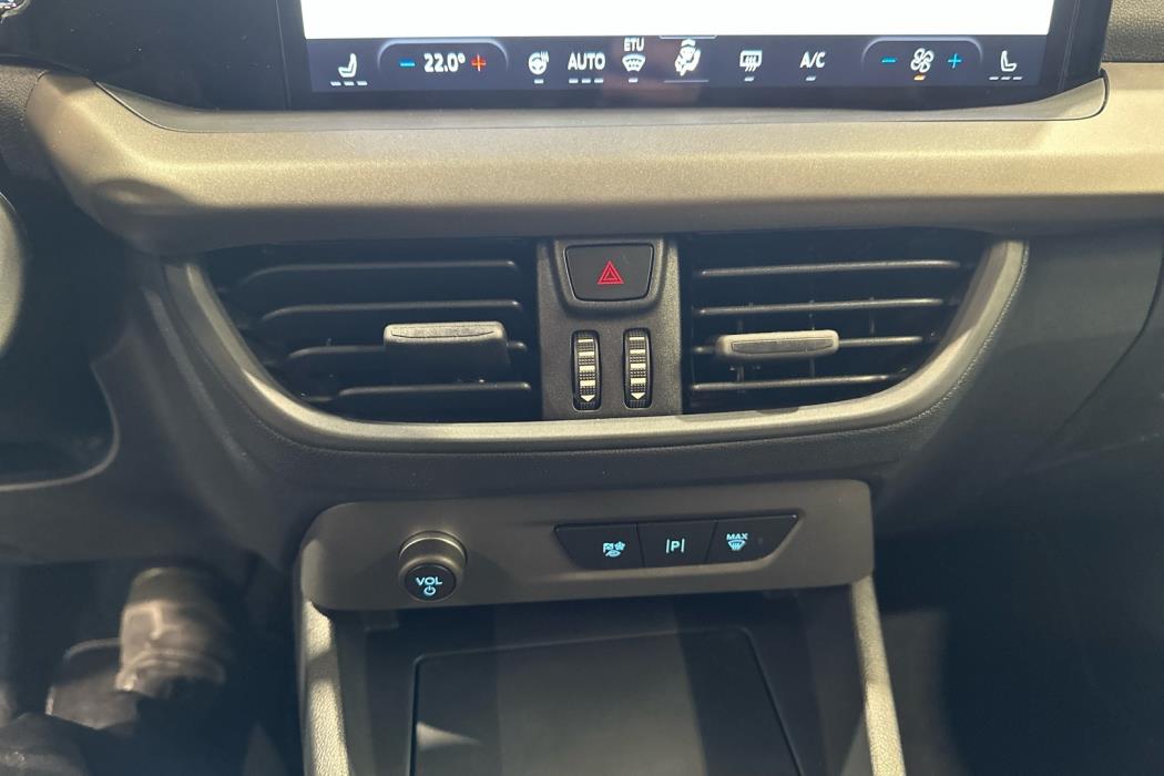 FORD Tourneo Courier 2025